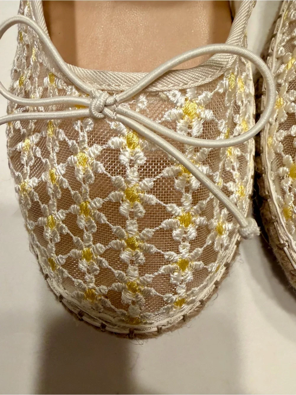 Madden Girl Size 10 Woven Floral Espadrille Ballet Flat